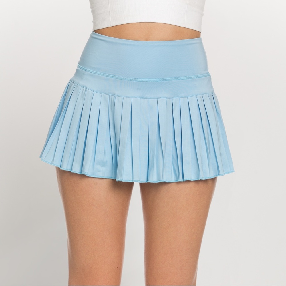 Gold hinge skirt